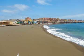 Oleaje en las playas de Telde/Antonio Rico.